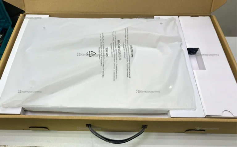 Ноутбук  DEXP aquilon c15 icw300