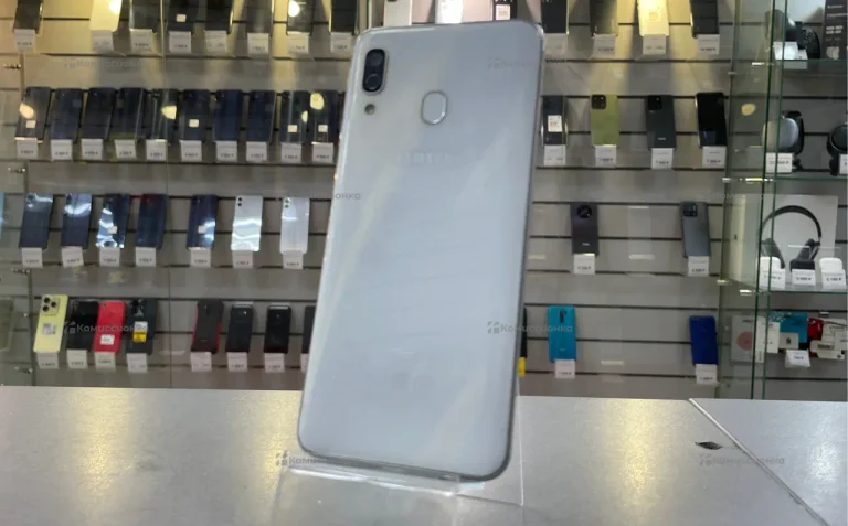 Samsung Galaxy A30 4/64Gb