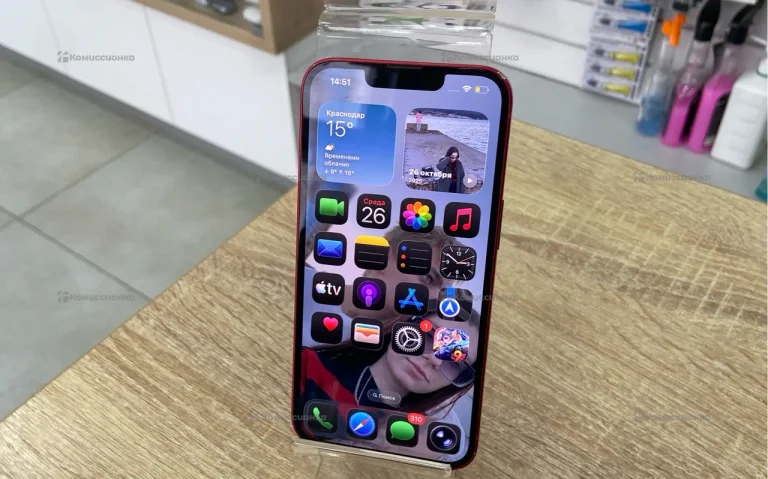 Apple iPhone 13 4/128 ГБ