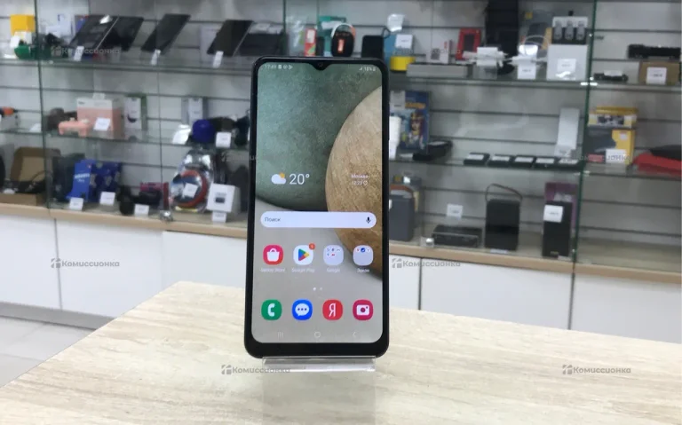 Samsung Galaxy A12 3/32 ГБ