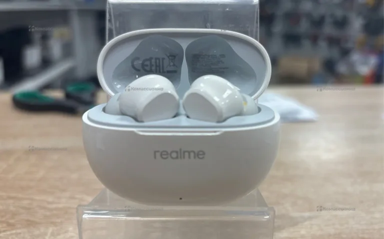 Наушники  Realme T100