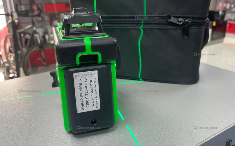 Лазерный уровень Hilda 3D-12