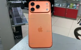 Apple iPhone 17 Pro Max 12/256 ГБ