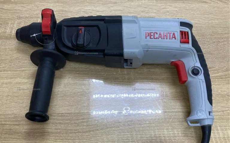Перфоратор Ресанта П-32-1000К
