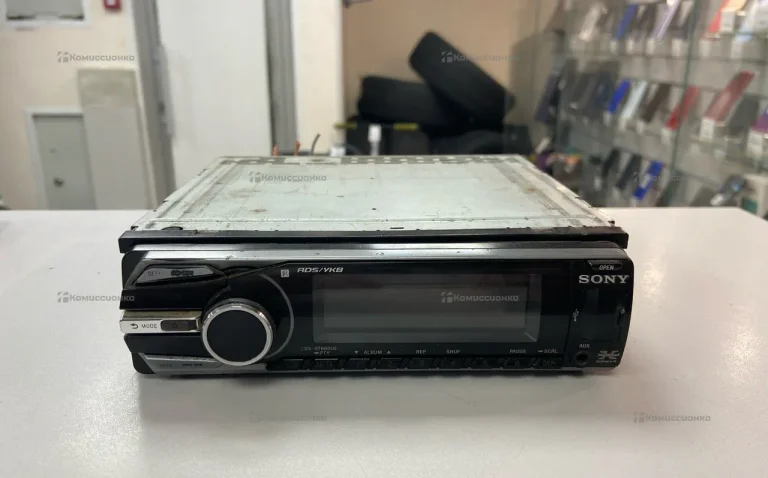 Автомагнитола  Sony CDX GT 660UE