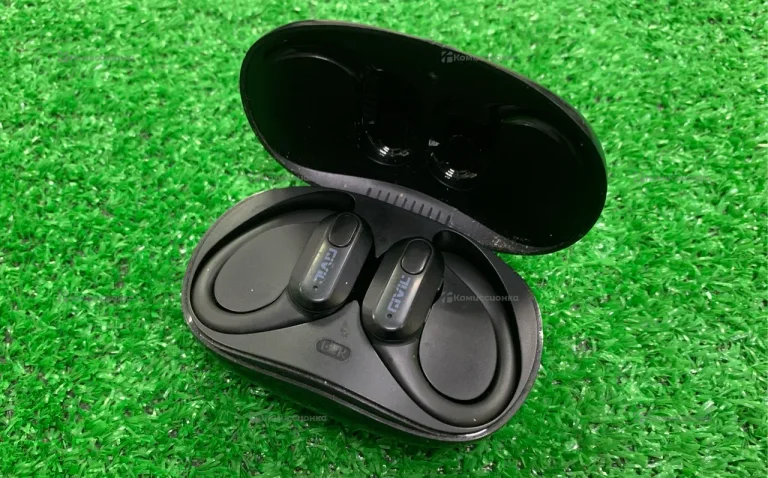 Наушники TWS на ухо