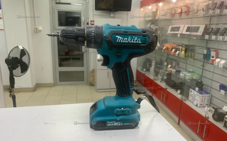 дрель-шуруповерт Makita реплика