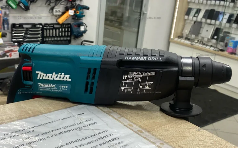 Перфоратор Makita
