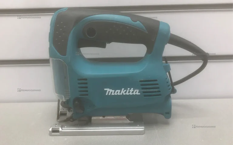 Электролобзик makita 4329