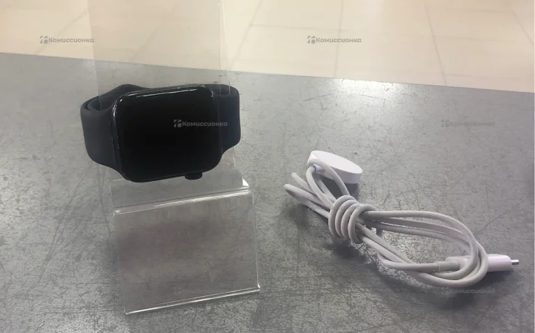 Часы  Apple Watch SE 44 mm