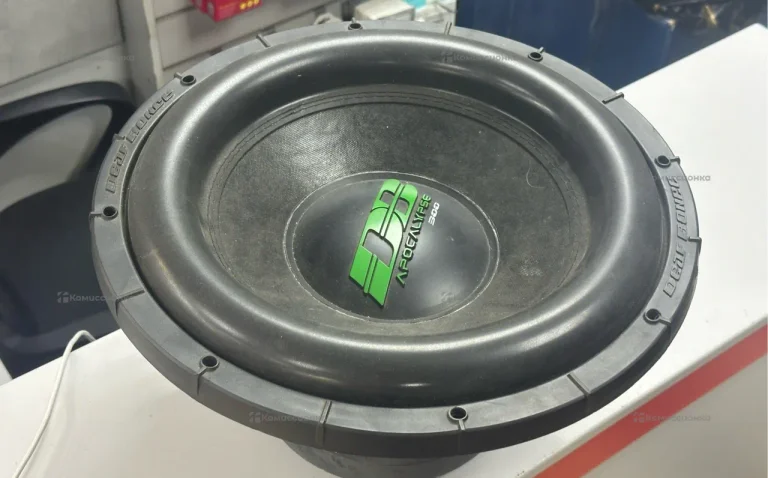 Сабвуфер Deaf Bonce Apocalypse DB-SA305