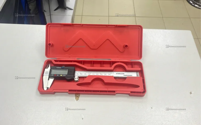 Цифровой штангельциркуль TORGWIN 1.5V