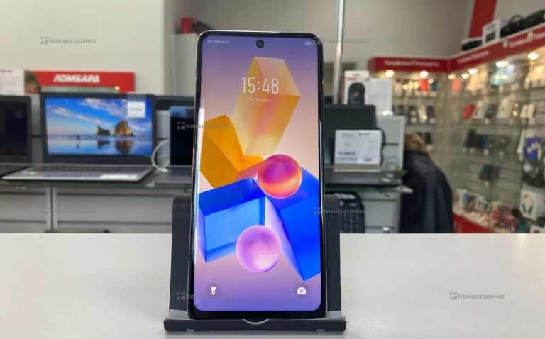 Infinix HOT 40 Pro 8/256 ГБ