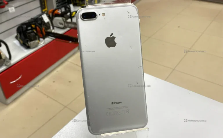 Apple iPhone 7 Plus 3/32 ГБ