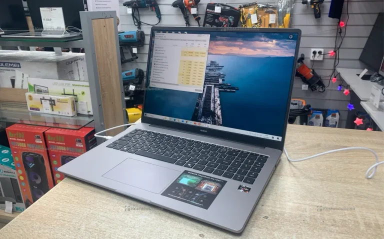 Ноутбук Honor Magicboock 16