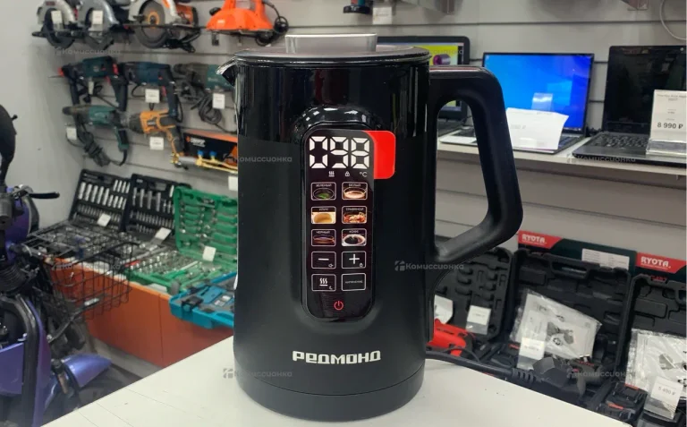Чайник Redmond KG225