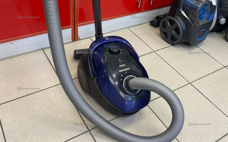 Пылесос  Samsung 2000W