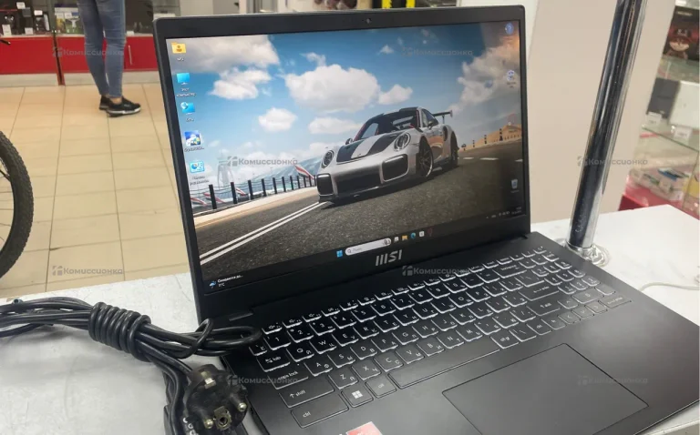 Ноутбук  msi modern