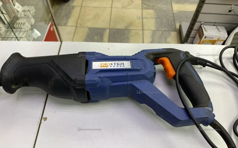 Сабельная пила Dexter NC850TS