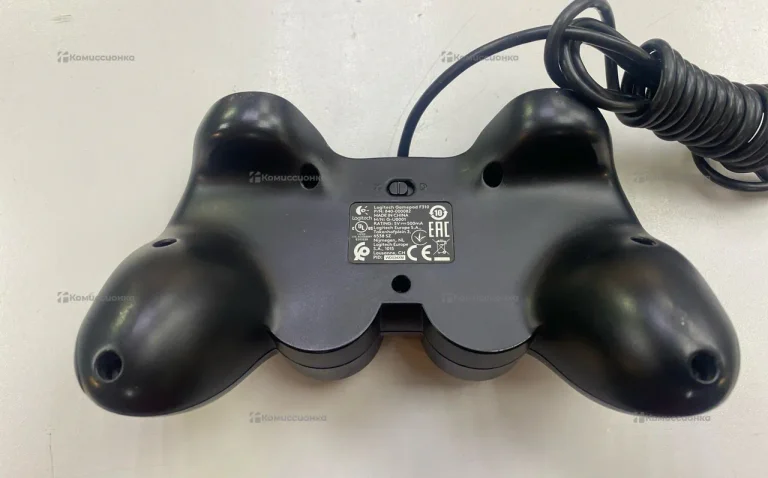 Logitech/ джойстик для приставок f310