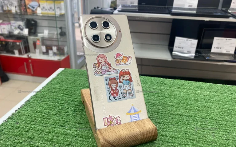 Tecno CAMON 30S Pro 8/256Gb