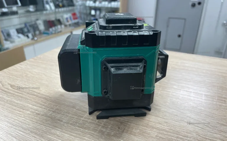 Feidside laser level.