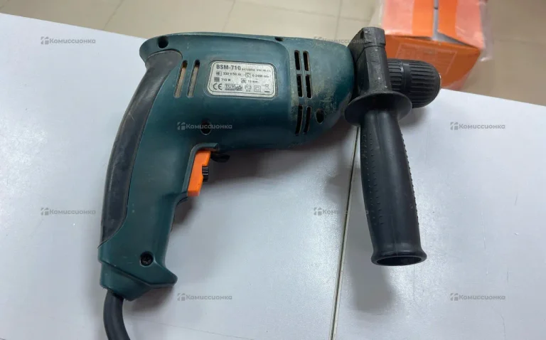 Дрель bort BSM-710