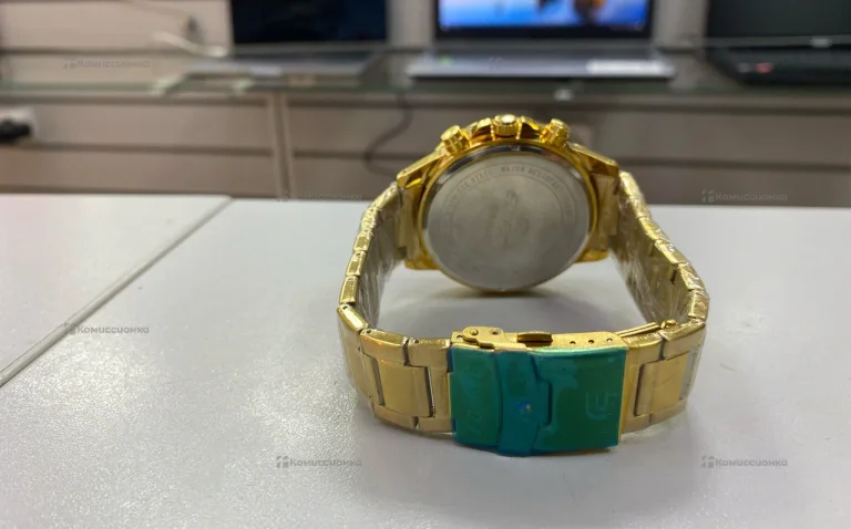 Часы Casio Edifice WR100M