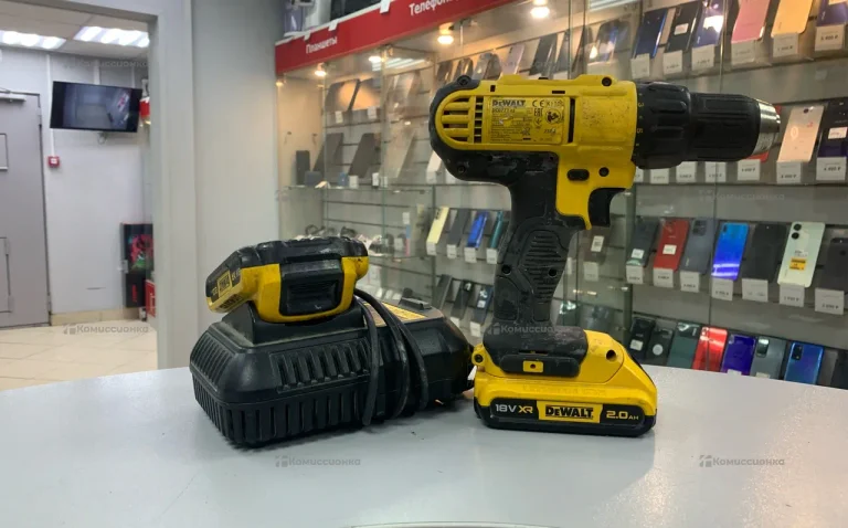DeWalt DCD771-ds