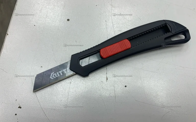 Нож канцелярский