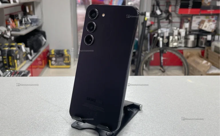 Samsung Galaxy S23 8/128 ГБ