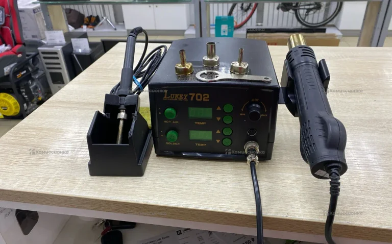 Паяльная  станция LUCKY 702