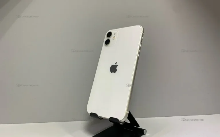 Apple iPhone 11 4/64 ГБ
