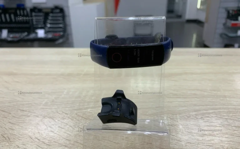Часы  Honor band 5
