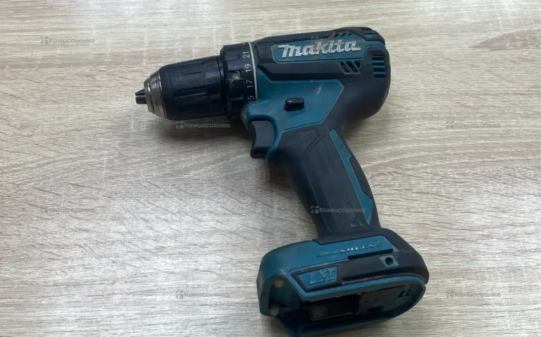Аккумуляторная дрель-шуруповерт Makita DDF485Z
