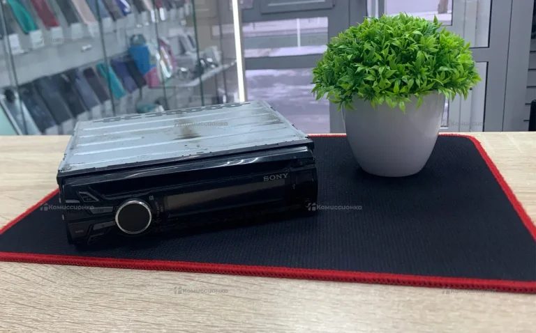 Автомагнитола  Soni  CDX-GT470UM