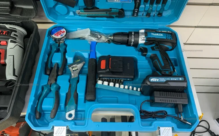 Шуруповерт Makita реплика