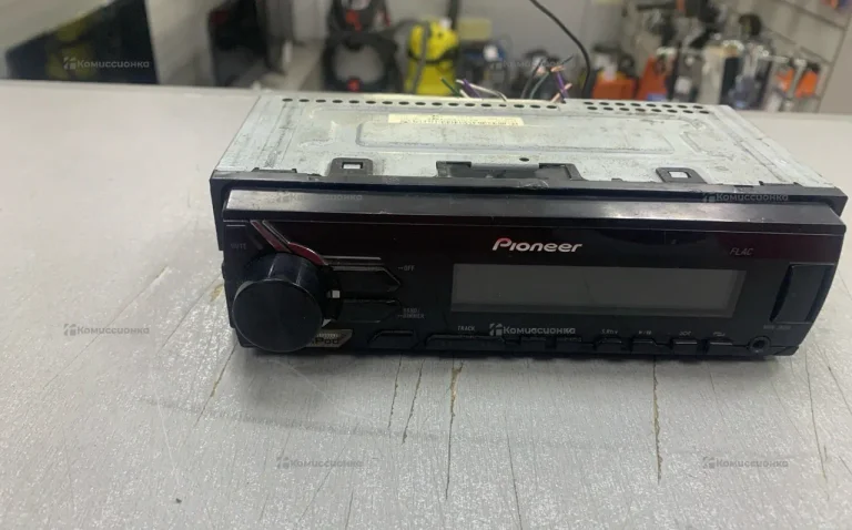 Автомагнитола  Pioneer MVH-190UI
