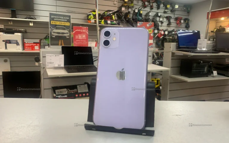 Apple iPhone 11 4/64 ГБ