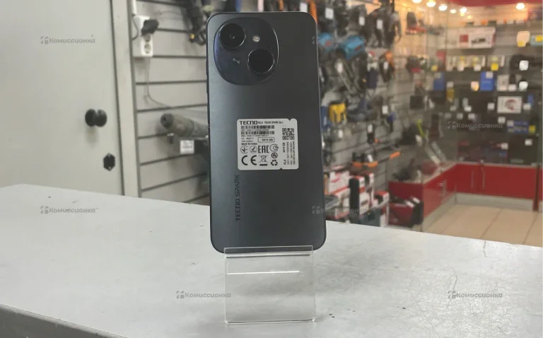 Tecno Spark Go 1 4/64 ГБ