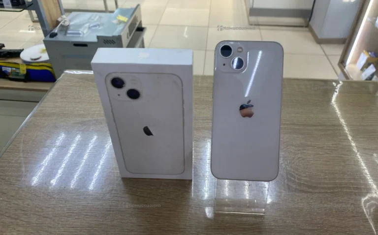 Apple iPhone 13 4/128 ГБ