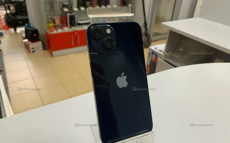 Apple iPhone 13 4/128 ГБ