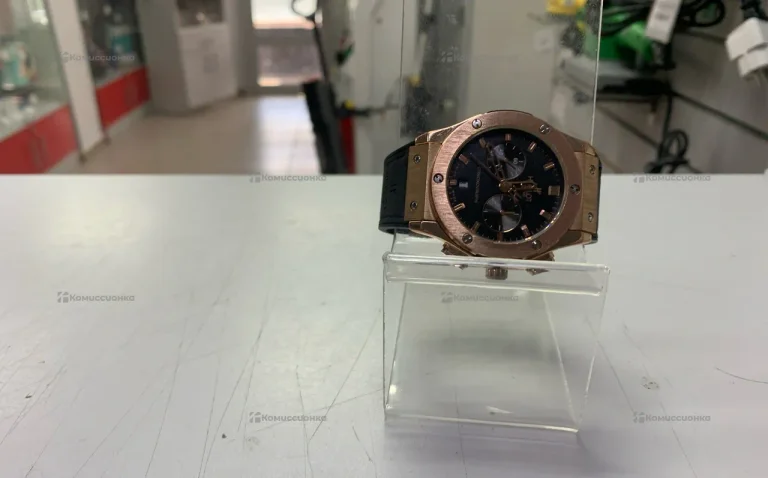 Часы Hublot