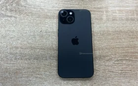 Apple iPhone 15 6/128 ГБ