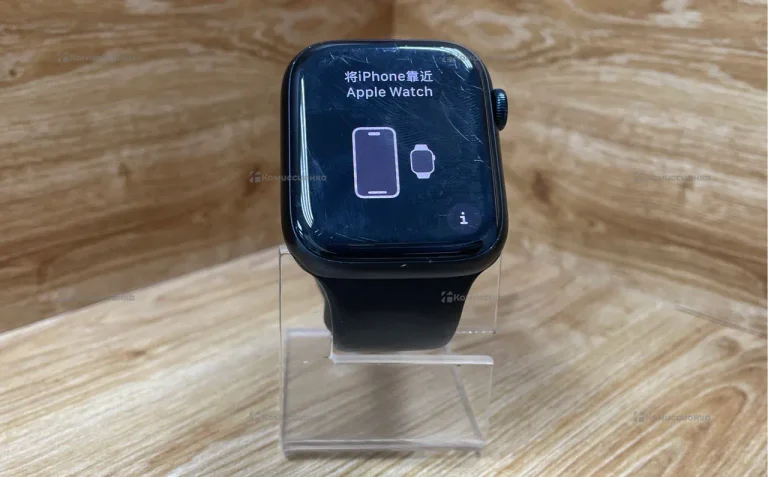 Часы Apple Watch Series 8 (GPS)