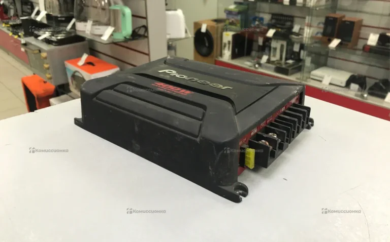 Усилитель  pioneer 400