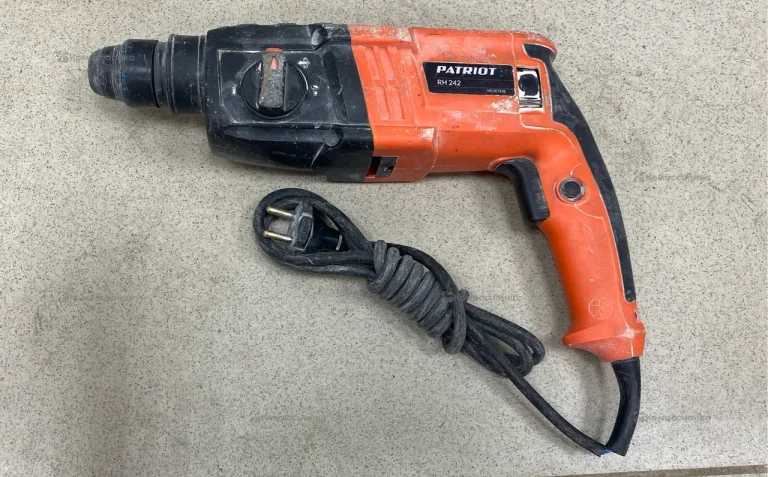 Перфоратор PATRIOT RH 242