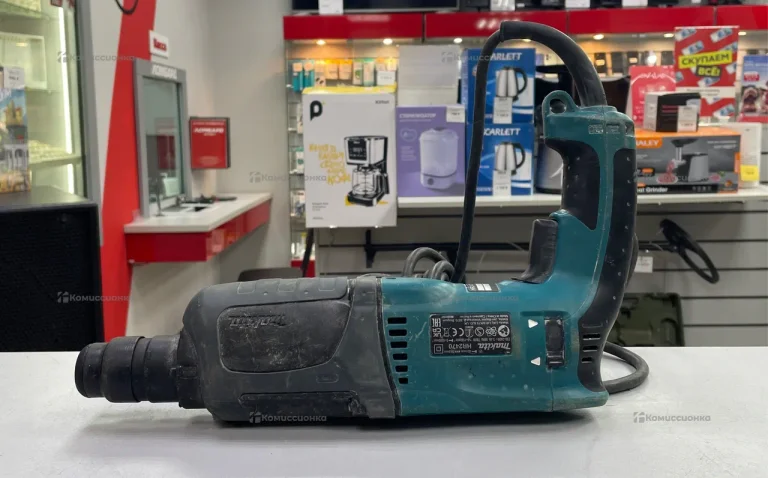 Перфоратор makita HR2470