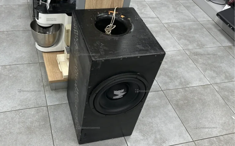 Сабвуфер Momo Ares 12