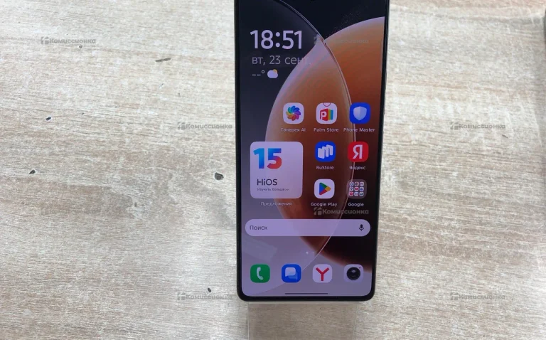 Tecno Camon 30 8/256 ГБ